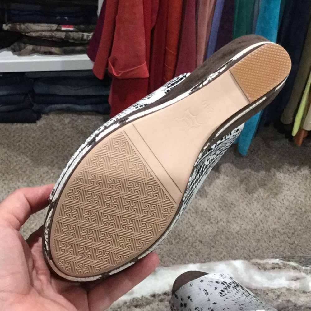 Wedges - brown and off white-peep toe - Picture 3 of 3